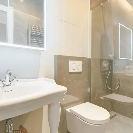 Lovely Flat In Near Notre-dame París